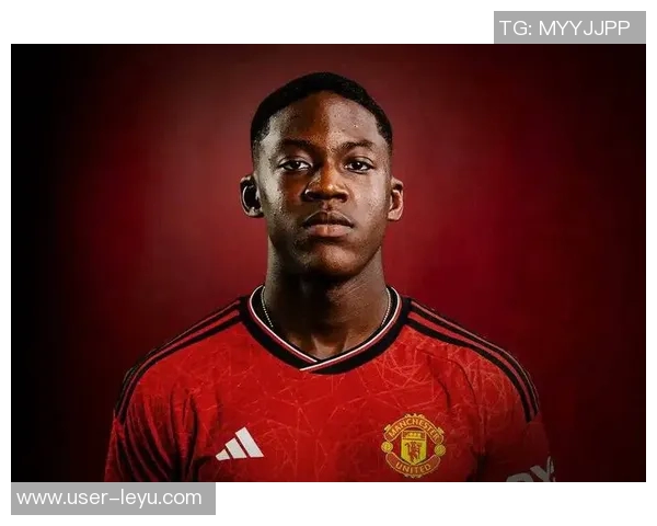 曼联高层坚信梅努未来光明1月份不会出售他