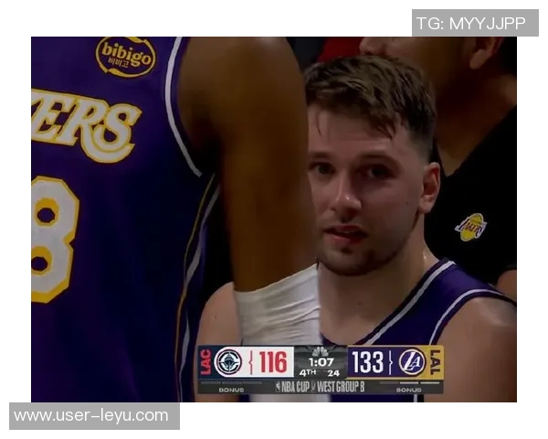 湖人防守漏洞百出东契奇背锅已久非摆烂球队中的最差者