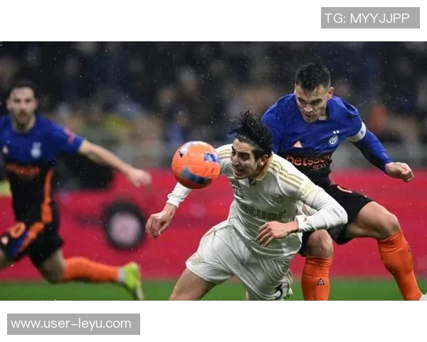 马特里称赞劳塔罗为无可争议的领袖齐沃成功回应外界质疑展现实力