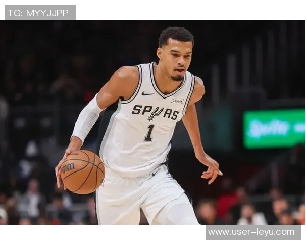 文班亚马再创佳绩单场30分5盖帽升至历史第十位