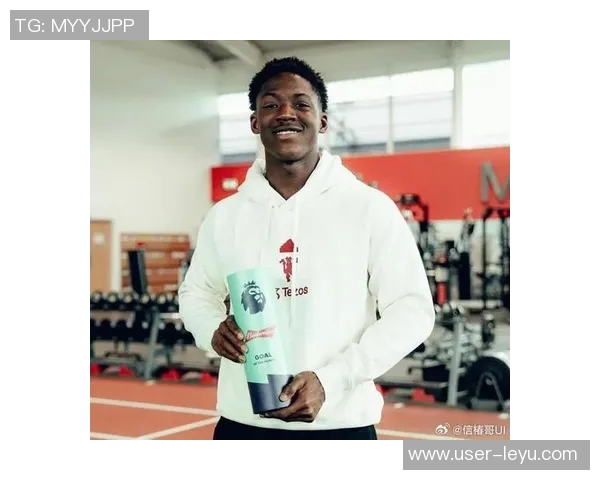 曼联高层坚信梅努未来光明1月份不会出售他